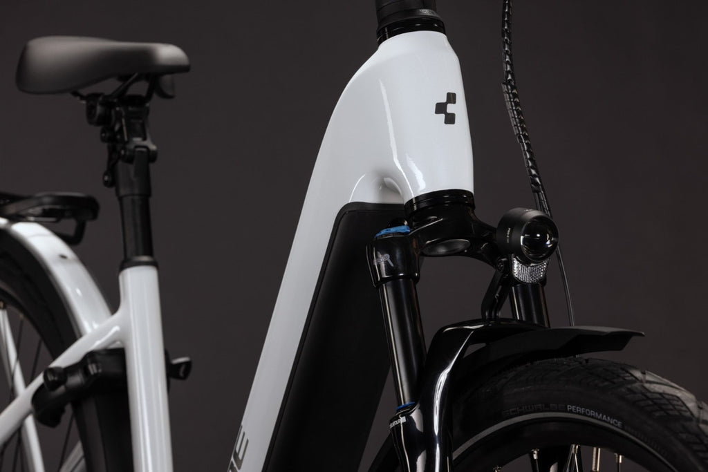 Cube Kathmandu Hybrid Deluxe Pro 800 Dames 2027