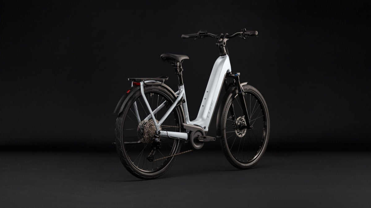 Cube Kathmandu Hybrid One 800 2027 Dames