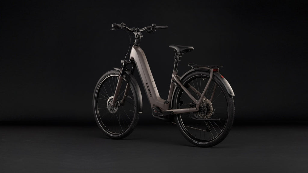 Cube Kathmandu Hybrid One 800 2027 Dames