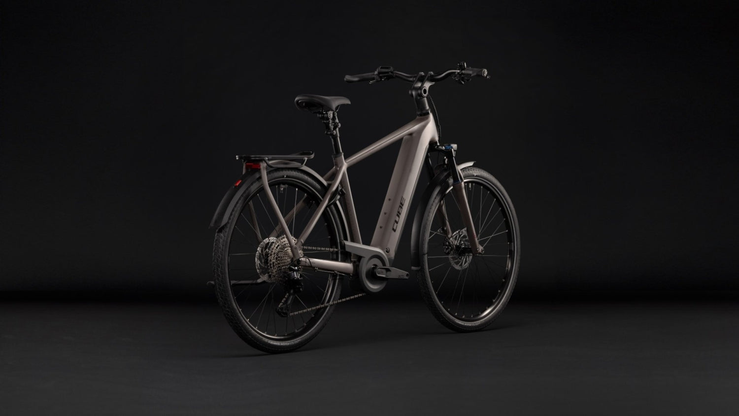 Cube Kathmandu Hybrid One 800 2027 Heren