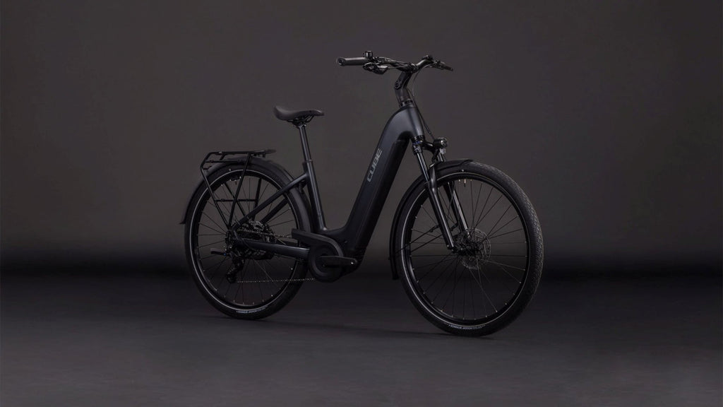 Cube Touring Hybrid One 600 Dames 2026