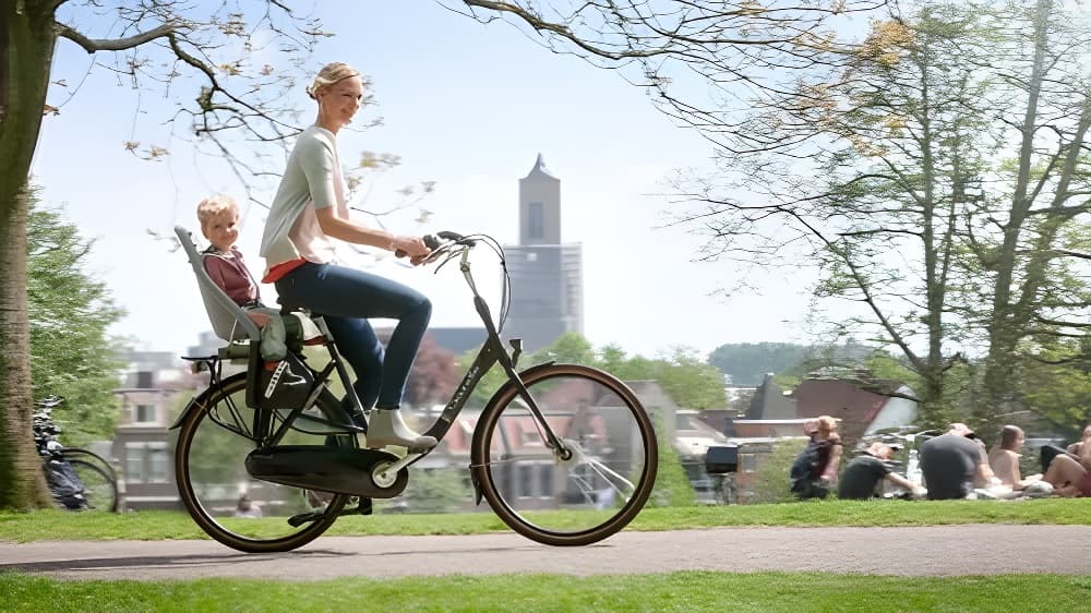 Samen op de elektrische mamafiets